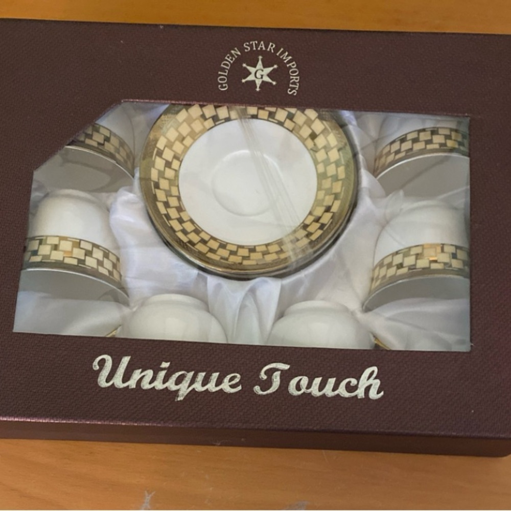 Unique Touch Demitasse Cups and Saucers Set Of 6 New In Box Golden Star Imports